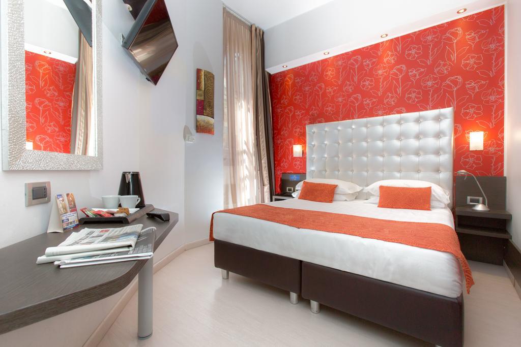 Hotel Piacenza Milano Esterno foto