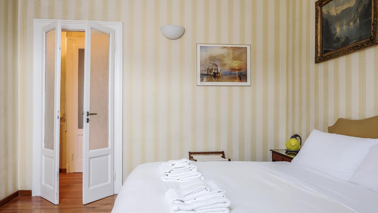 Hotel Piacenza Milano Esterno foto