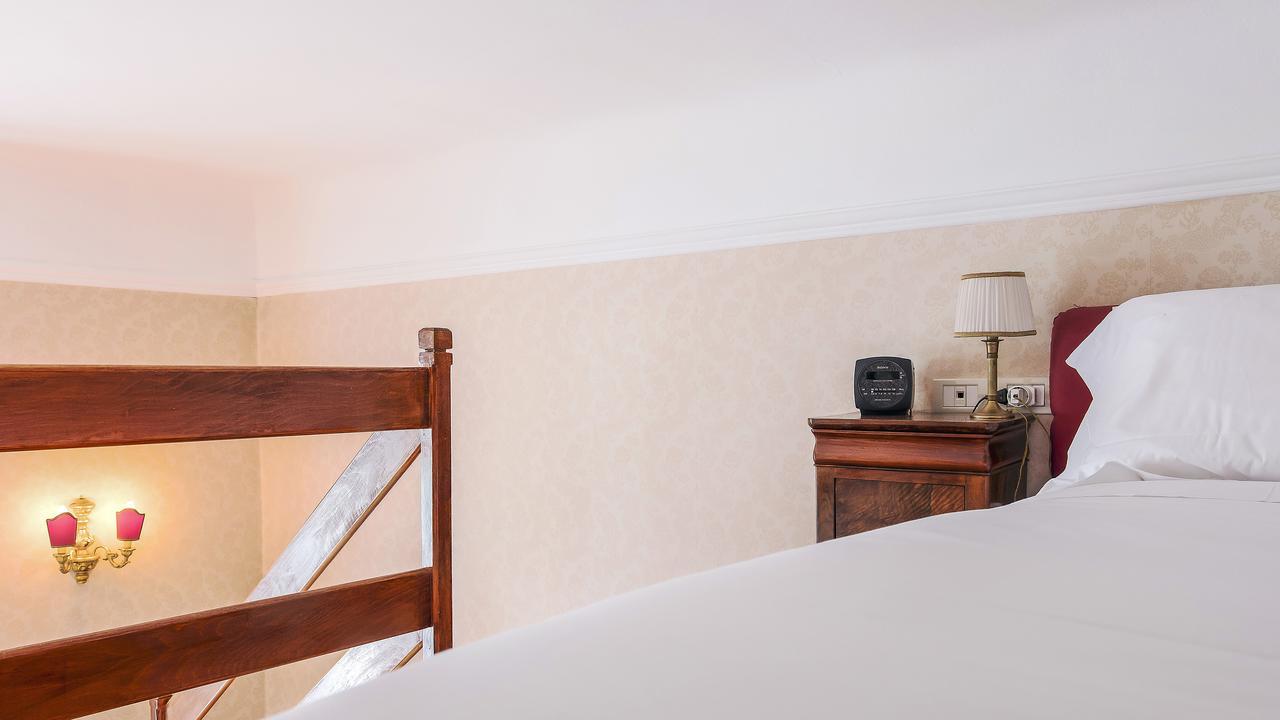 Hotel Piacenza Milano Esterno foto